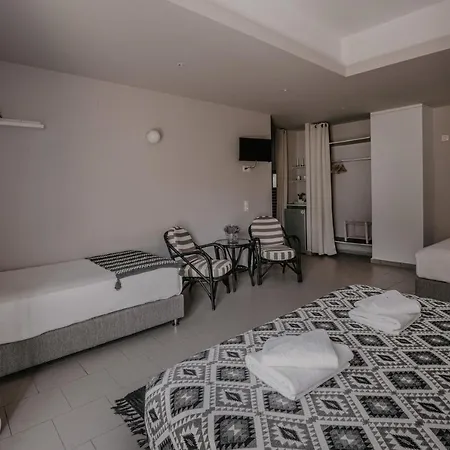 Tellus Hriszí Aktí Haniá